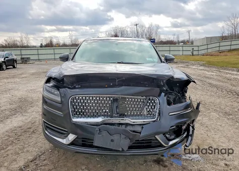 2019 Lincoln Nautilus Reserve z USA, uszkodzony, nr VIN 2LMPJ8LP7KBL35034